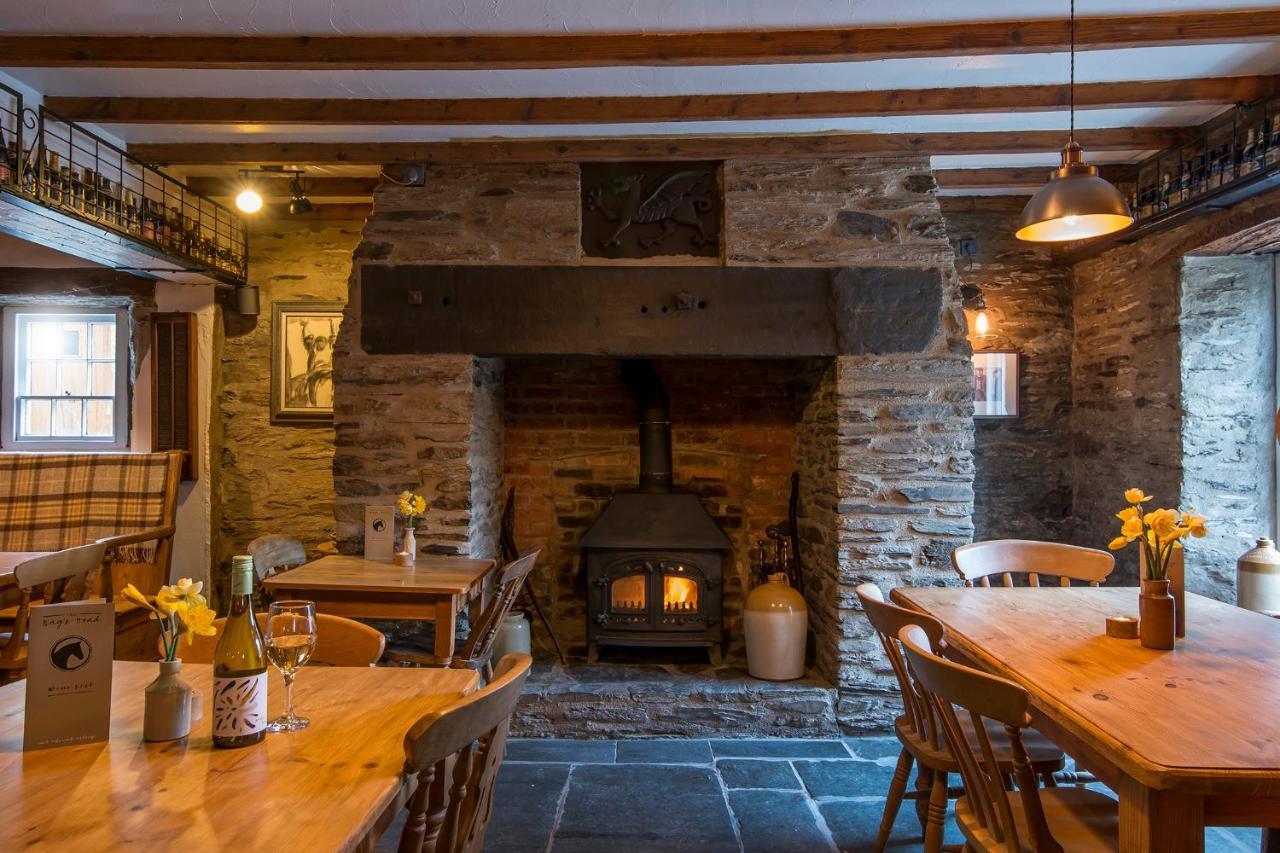 The Nags Head Inn Abercych Экстерьер фото